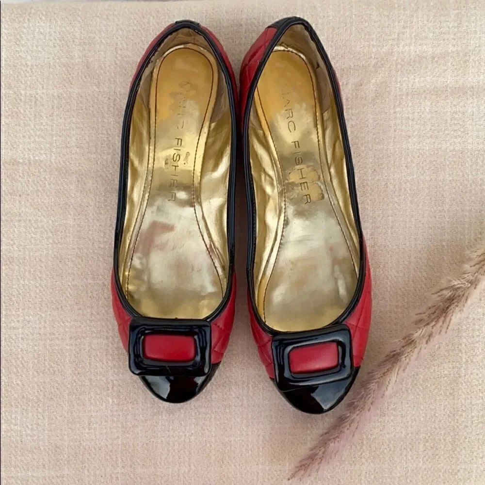 Marc Fisher Red& Black Leather Flats
